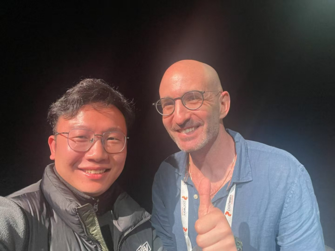 Xiao Zhang, Founder & CEO of Dynamia (left), and Ronen Dar, CTO of Run:ai (right), at KubeCon Europe 2025